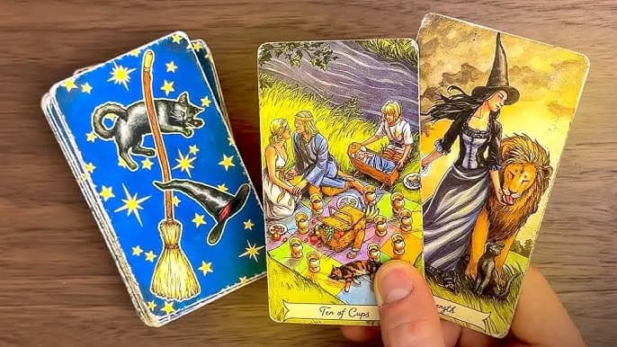 Czy tarot się myli? Zrozum, dlaczego wróżby mogą być mylne