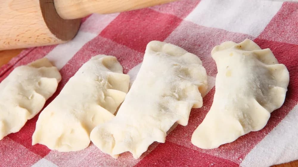 Pierogi we śnie: Jakie mają znaczenie dla twojej przyszłości i tradycji?