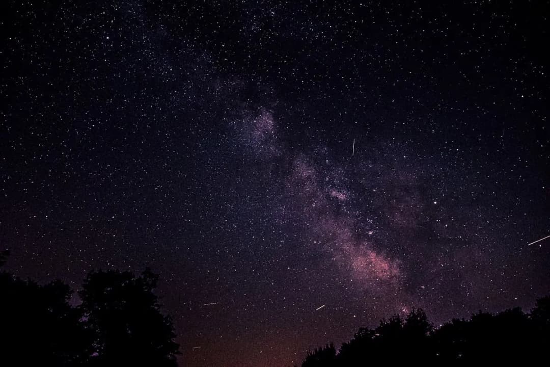 Dlaczego kosmos jest czarny - fascynująca zagadka ciemnego wszechświata